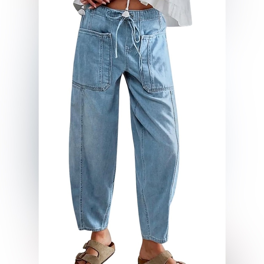 NWOT AMAZON Barrel Jeans